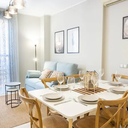 Luxury Apartment Dos Aceras Malaga Exterior photo
